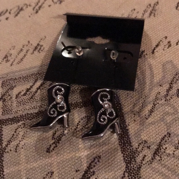 Cowgirl boot earrings - Picture 2 of 2